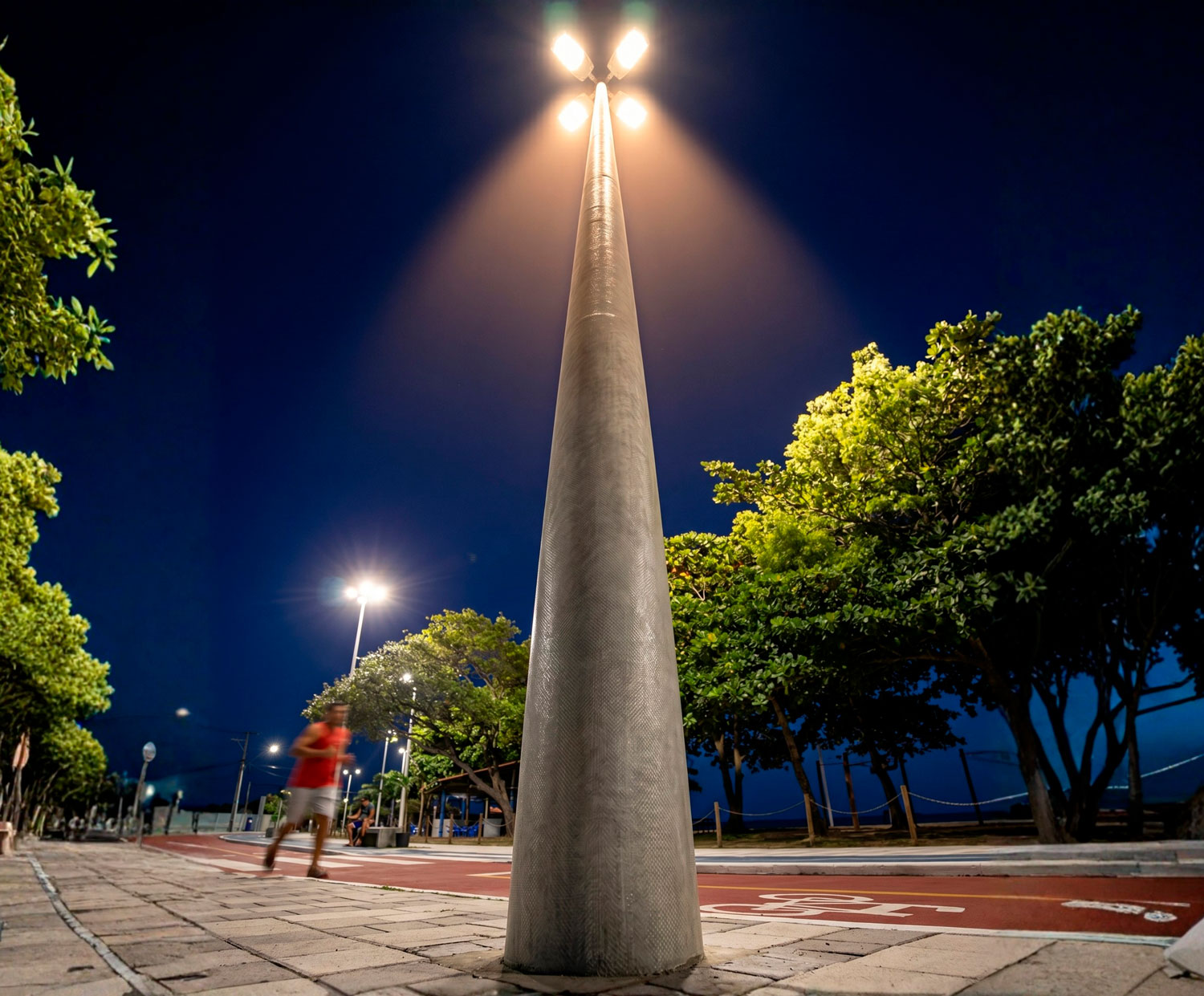 Postes PRFV para iluminação pública