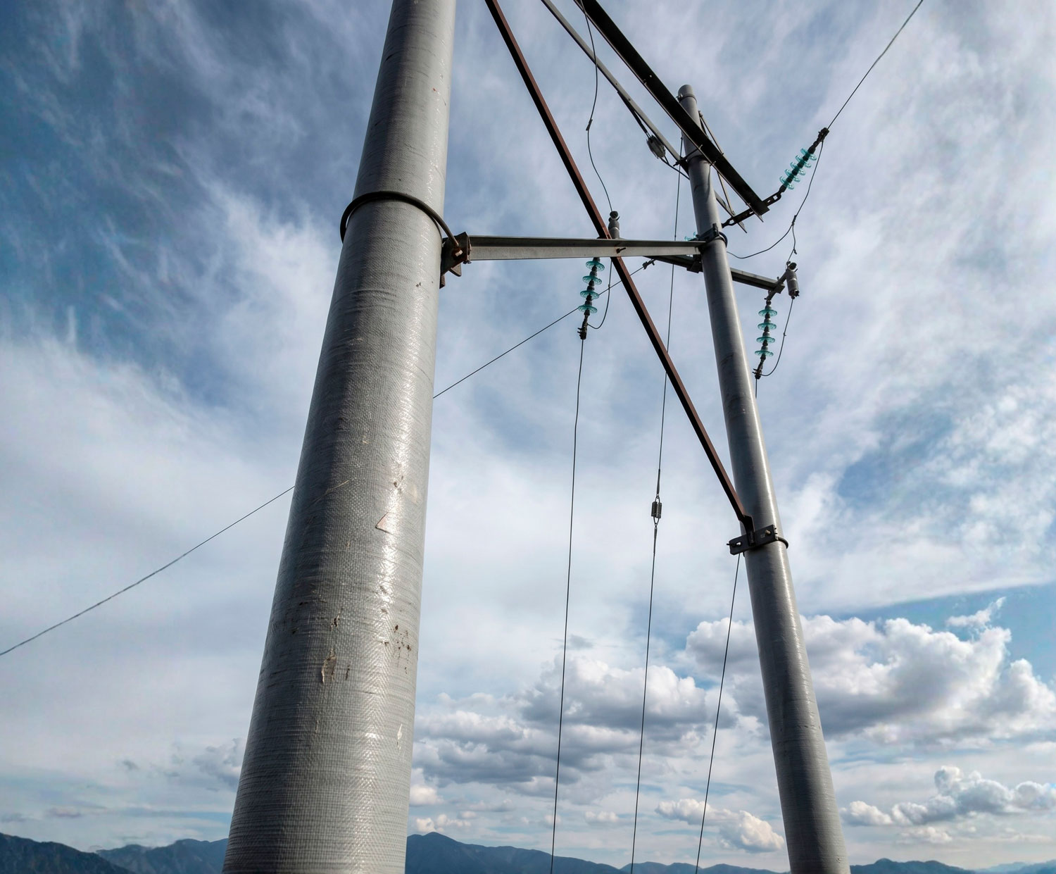 Torres PRFV para transmissão de energia